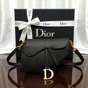 Dior Saddle Medium Bag
